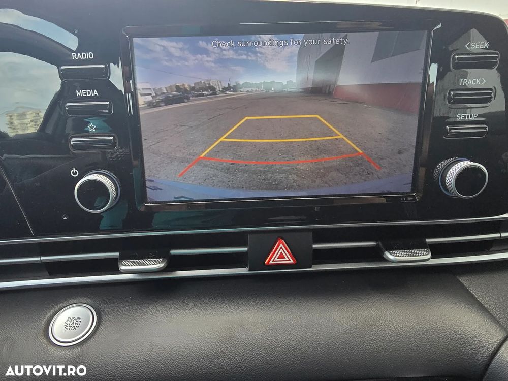 Hyundai Elantra 1.6 l 123 CP CVT Exclusive - 19