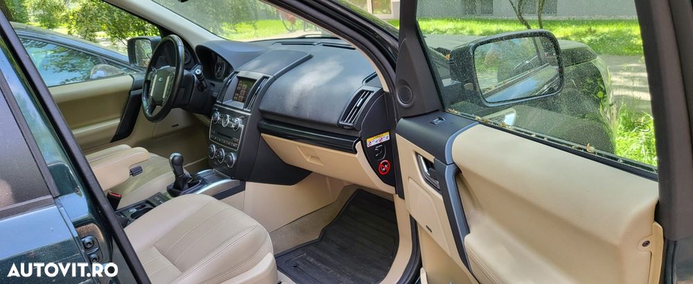 Land Rover Freelander 2 2.2L TD4 SE - 14