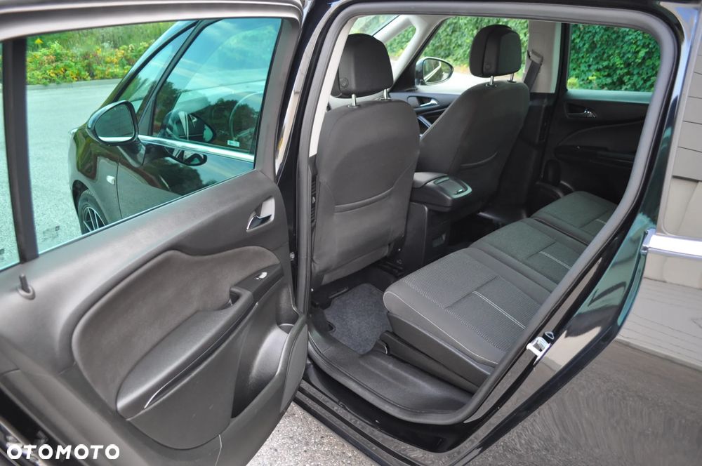 Opel Zafira - 18