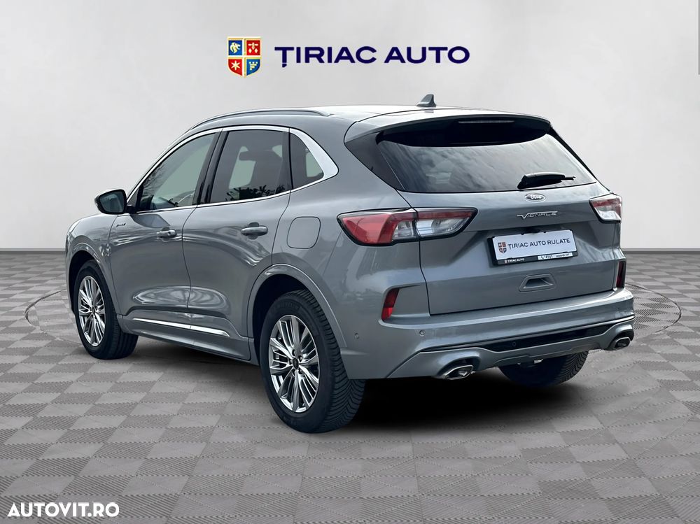 Ford Kuga - 4