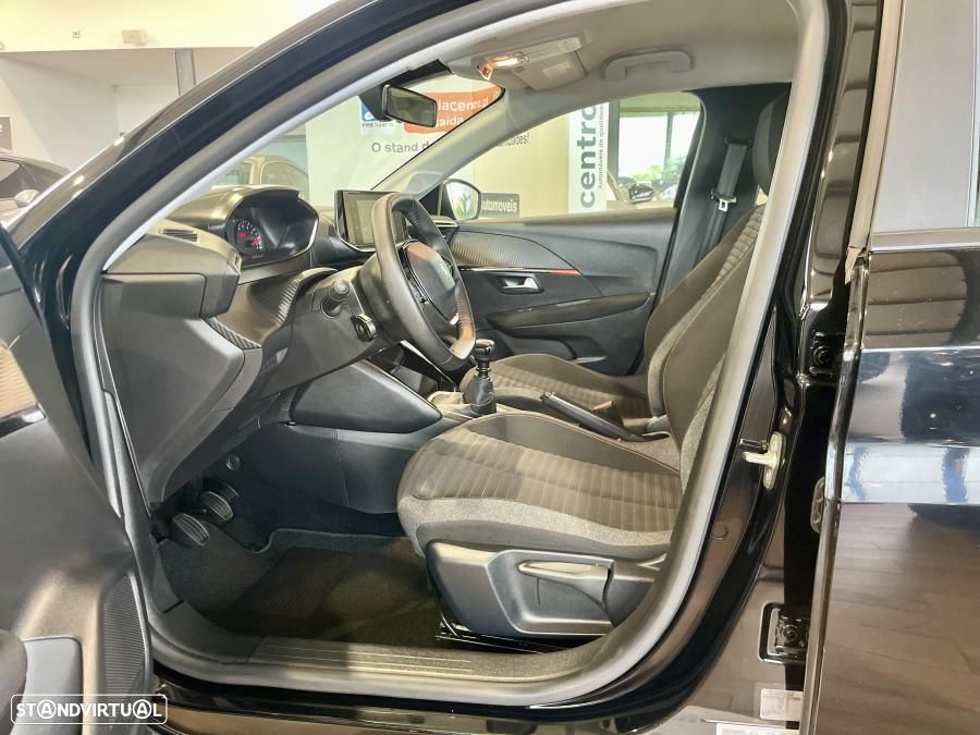 Peugeot 208 1.2 PureTech Active Pack - 9