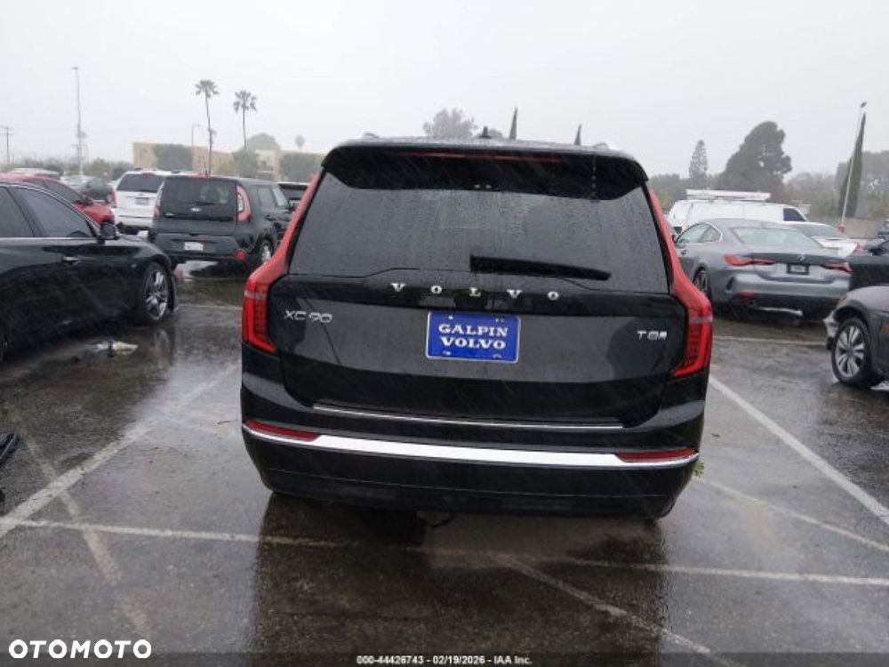 Volvo XC 90 - 5