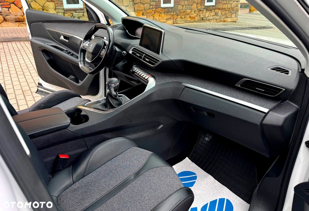 Peugeot 3008 BlueHDi 130 Stop & Start Allure Business-Paket - 9