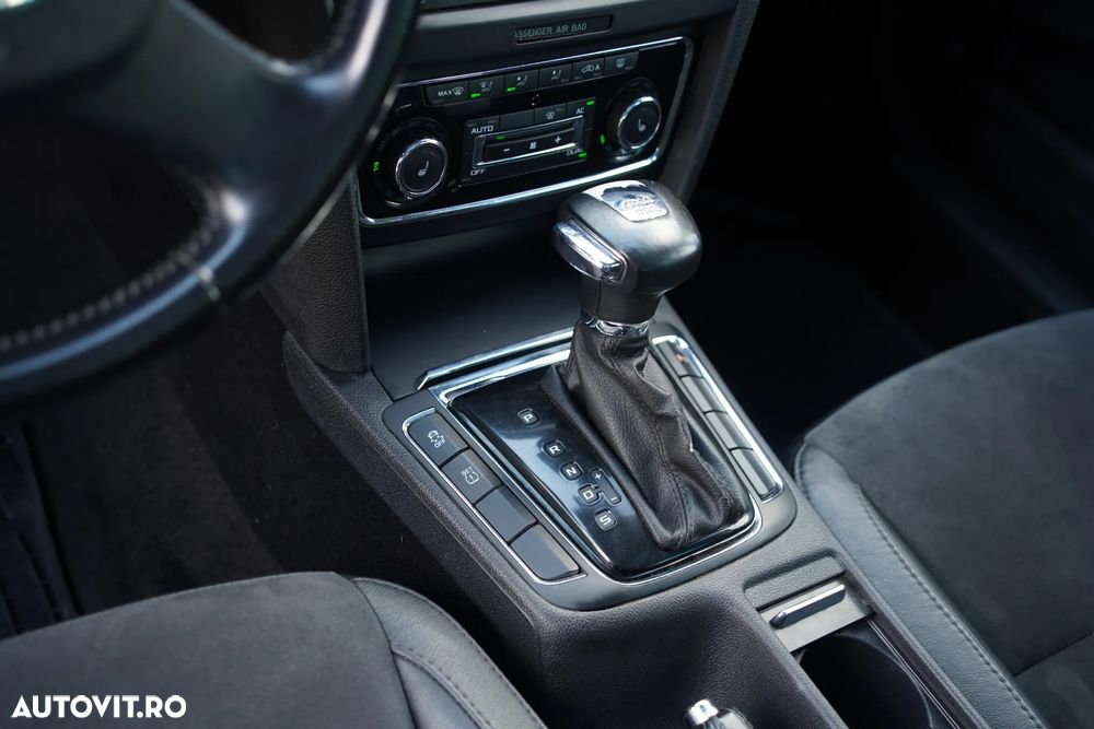 Skoda Superb 2.0 TDI 4X4 DSG AllDrive - 9