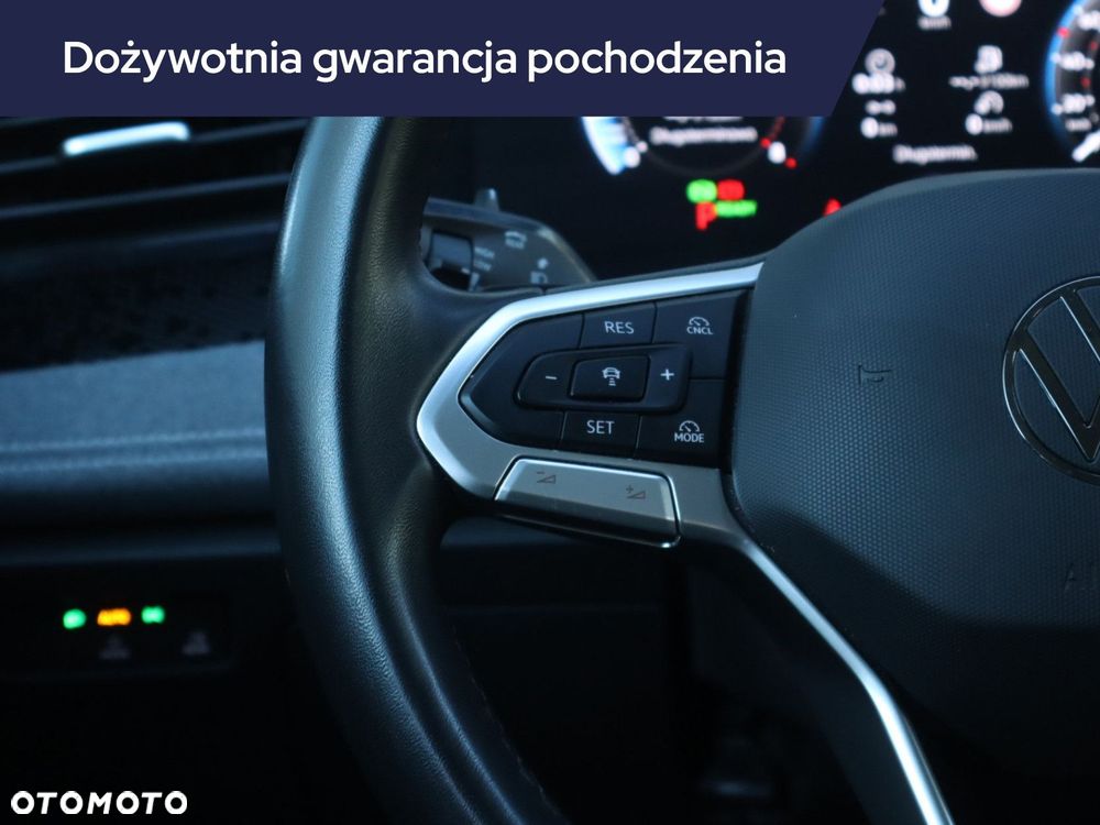 Volkswagen Passat Variant - 21