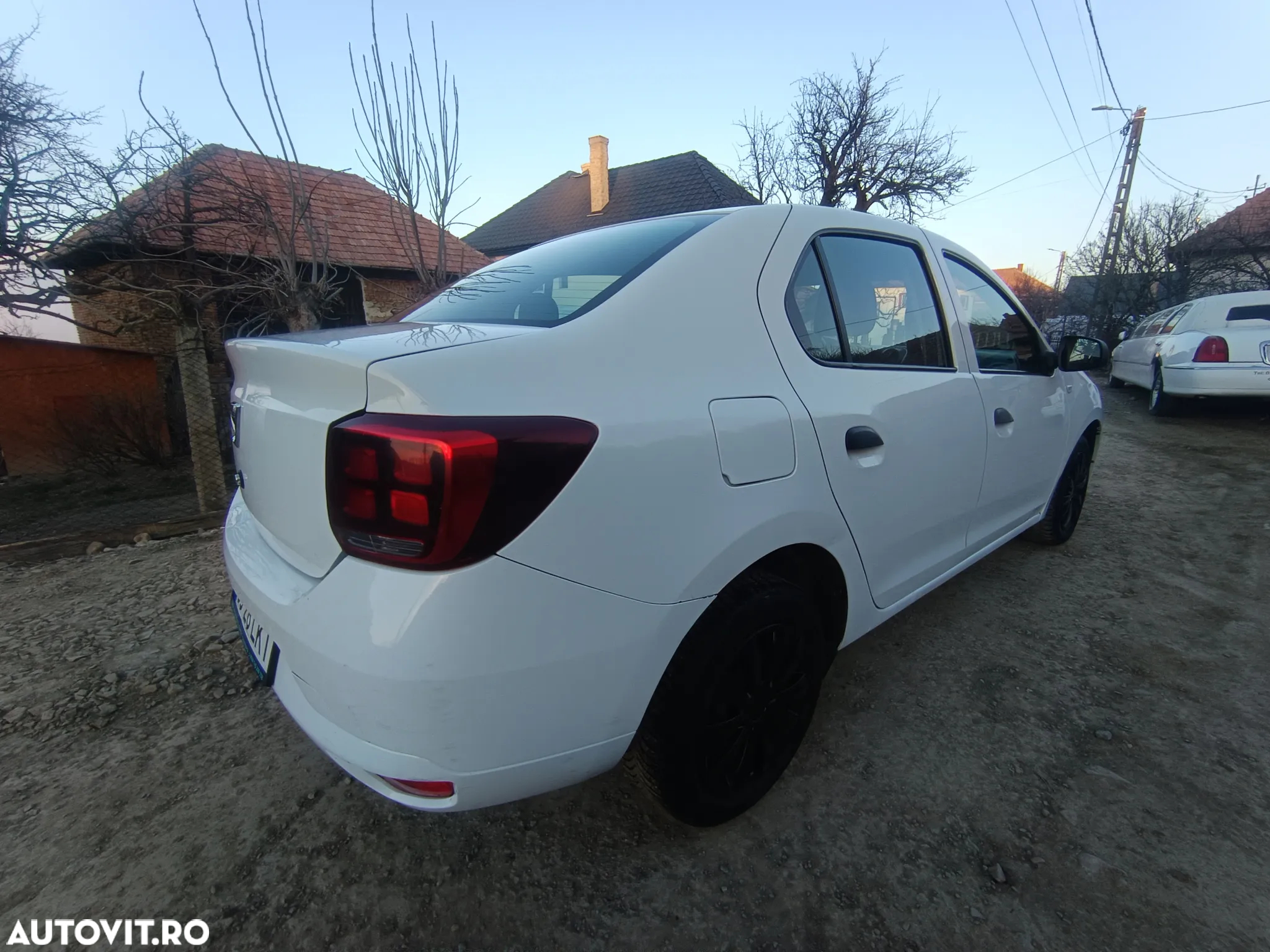 Dacia Logan 1.2 Acces - 6