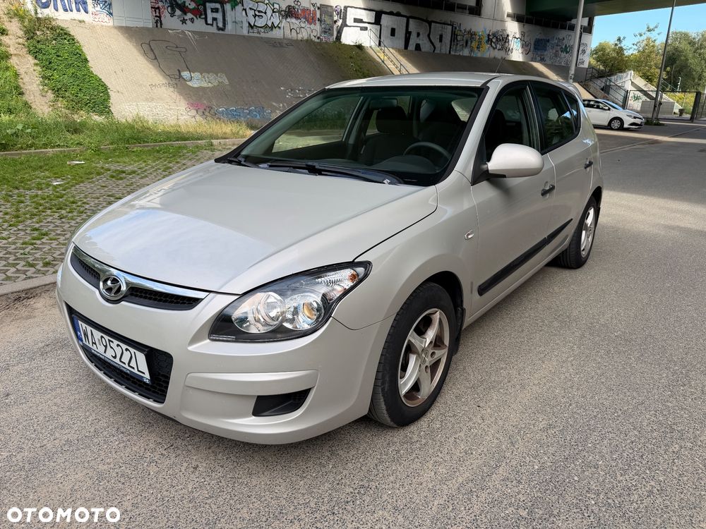 Hyundai i30 1.6 Classic + - 1