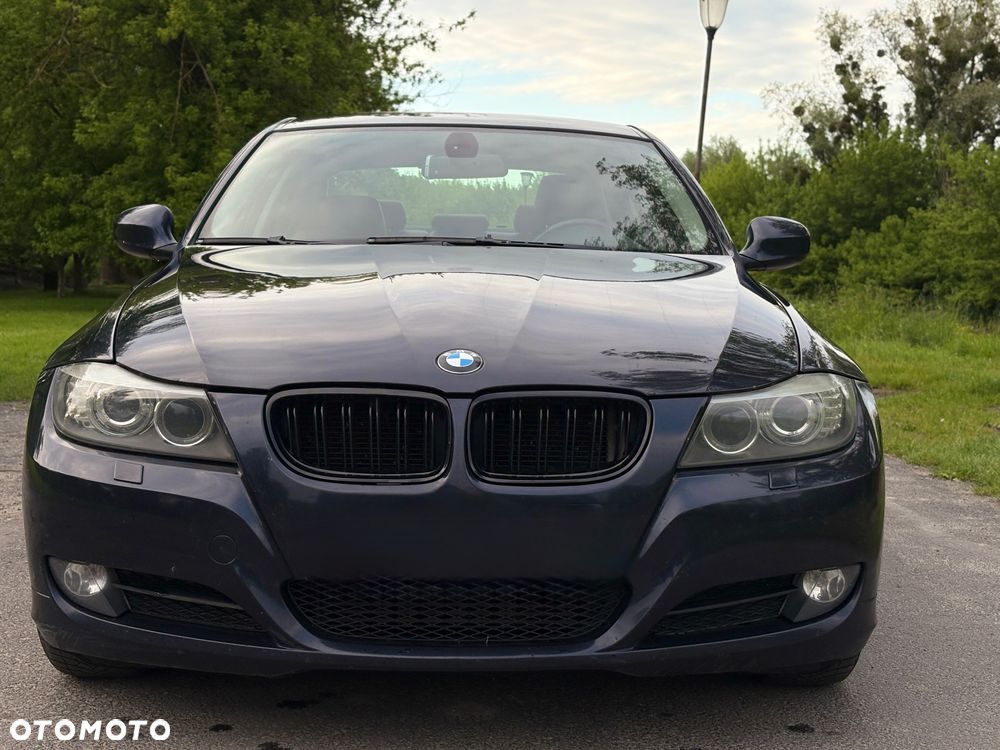 BMW Seria 3 318d - 2