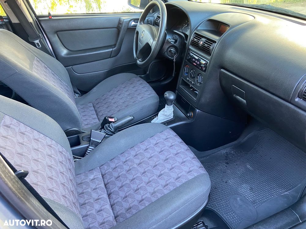 Opel Astra 1.6i 16V Aut Comfort - 7