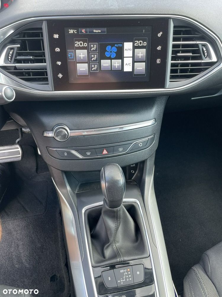Peugeot 308 - 19