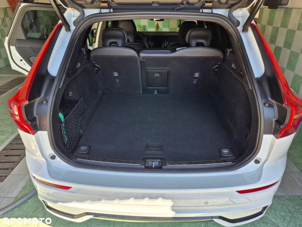 Volvo XC 60 B4 B R-Design - 10
