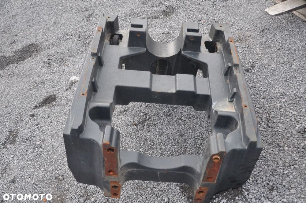 WSPORNIK RAMA DEUTZ FAHR SAME 6175.4C NOWE - 7