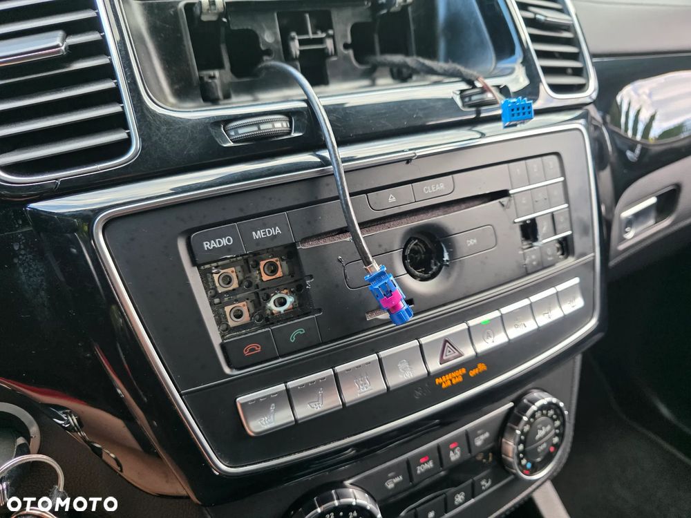 Mercedes-Benz GLS - 30