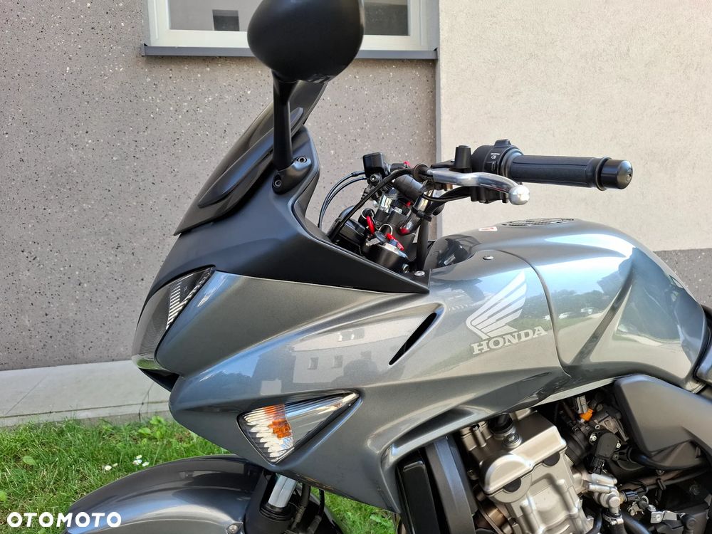 Honda CBF - 11