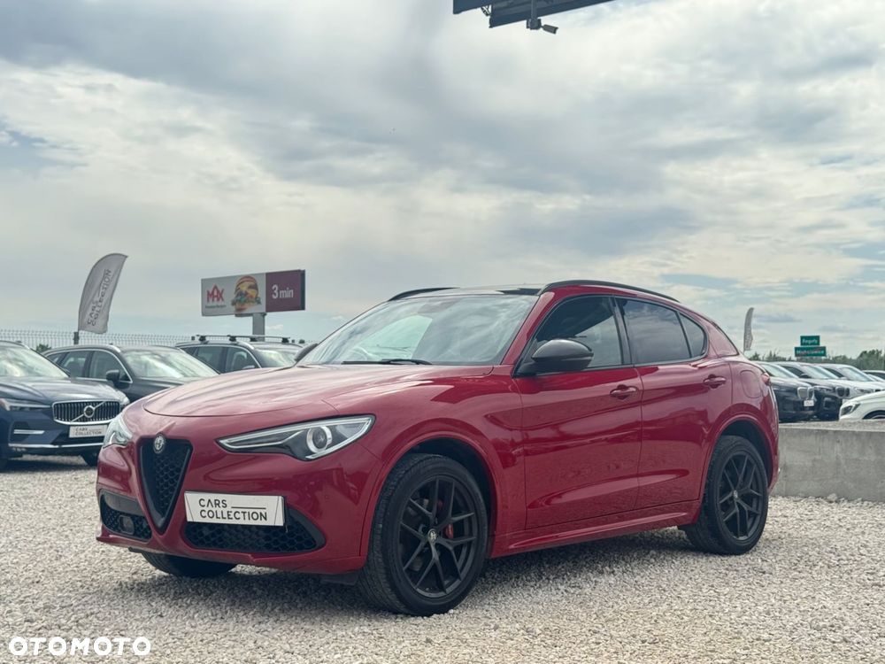 Alfa Romeo Stelvio - 9