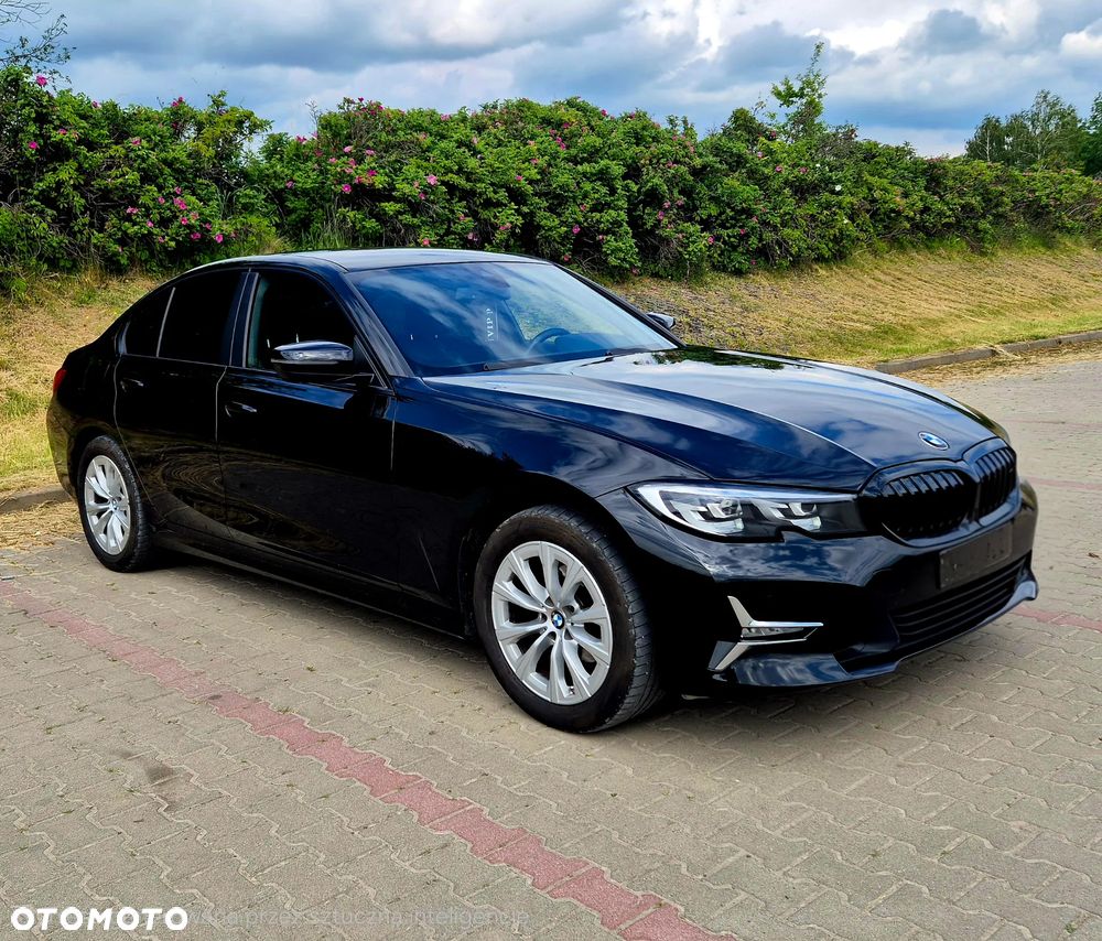 BMW Seria 3 318i - 2