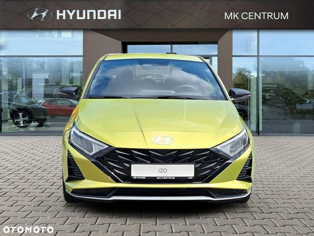 Hyundai i20 - 8