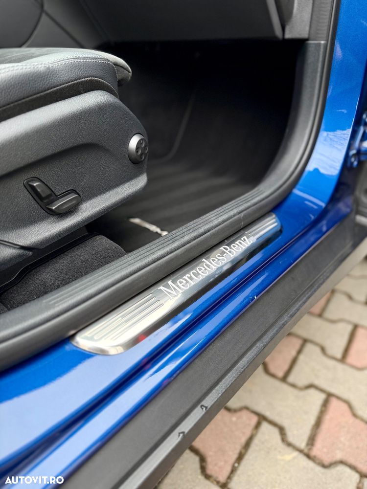 Mercedes-Benz GLC Coupe 300 de 4Matic 9G-TRONIC AMG Line - 28