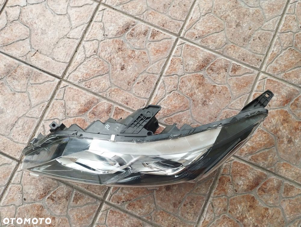 lampa lewa soczewka + led mitsubishi eclipse cross - 4