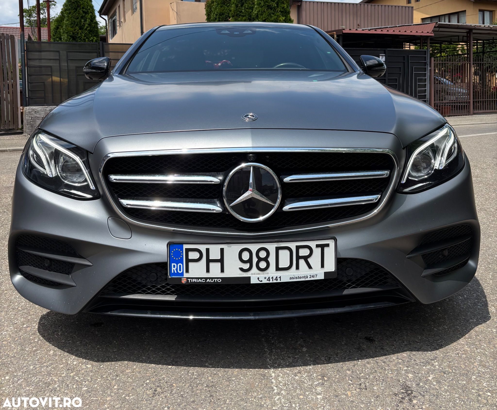 Mercedes-Benz E 300 de T 9G-TRONIC AMG Line - 1