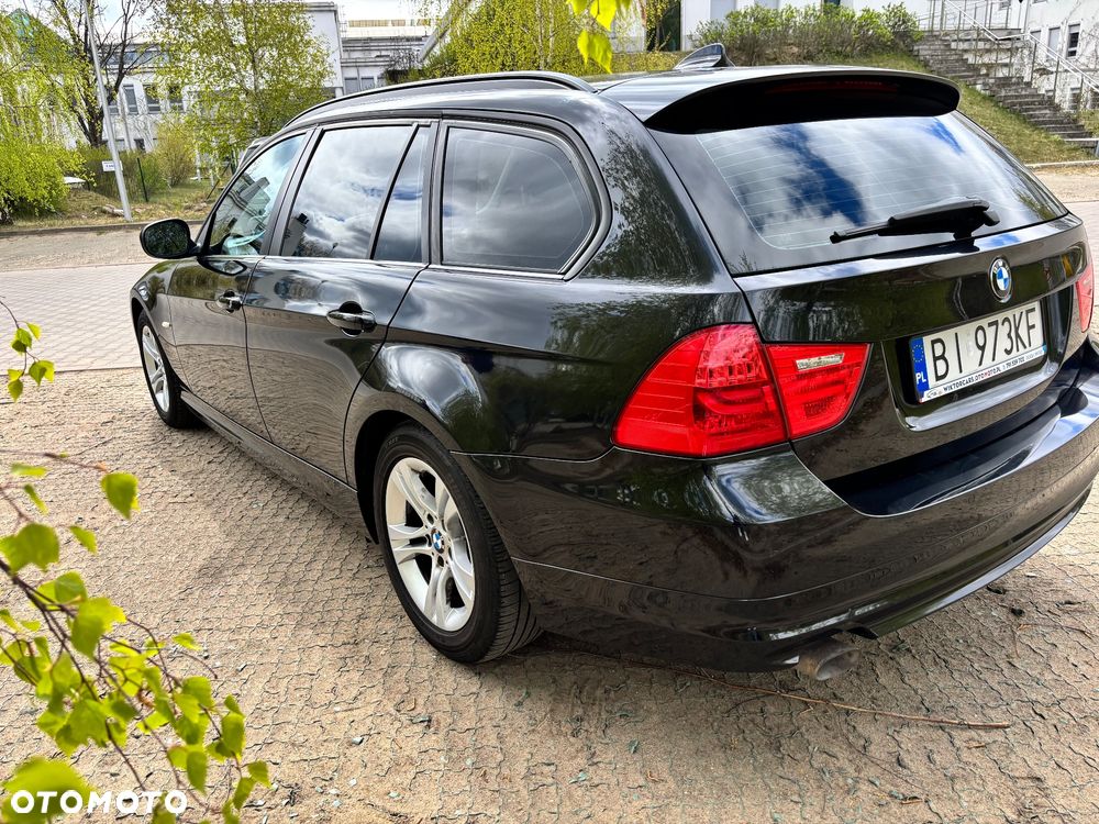 BMW Seria 3 - 11