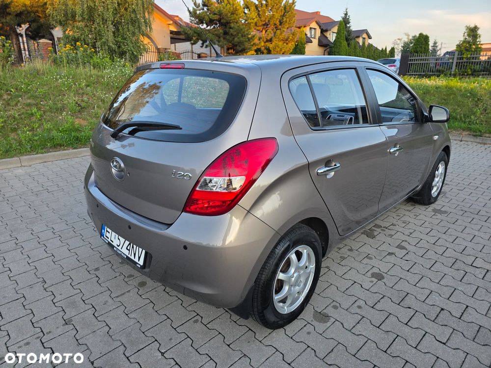 Hyundai i20 - 4