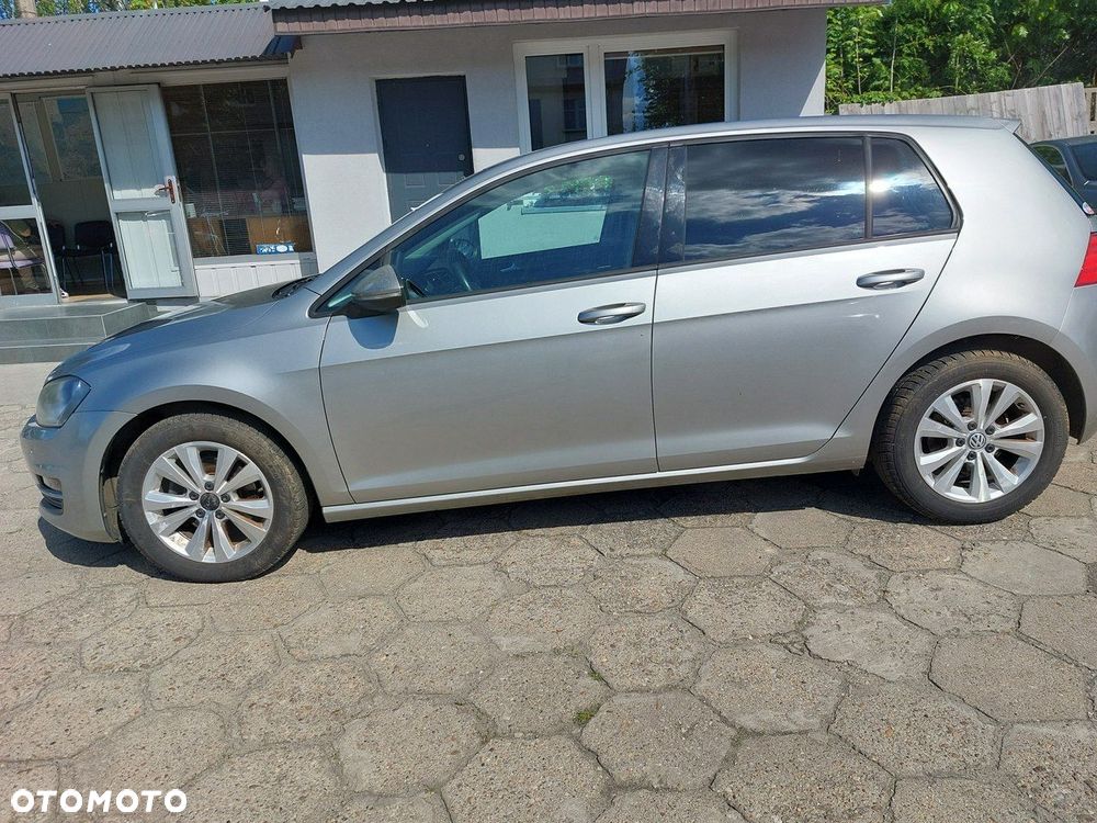 Volkswagen Golf - 3