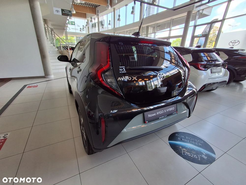 Toyota Aygo X Hybrid 1.5 Style e-CVT - 7