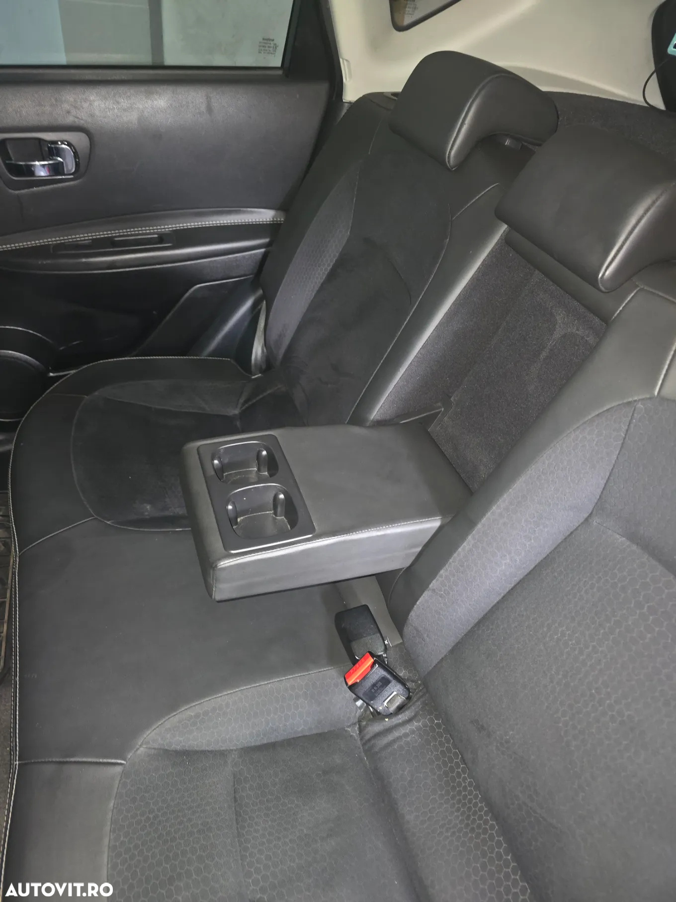 Nissan Qashqai 1.5 dCi DPF 360 - 23