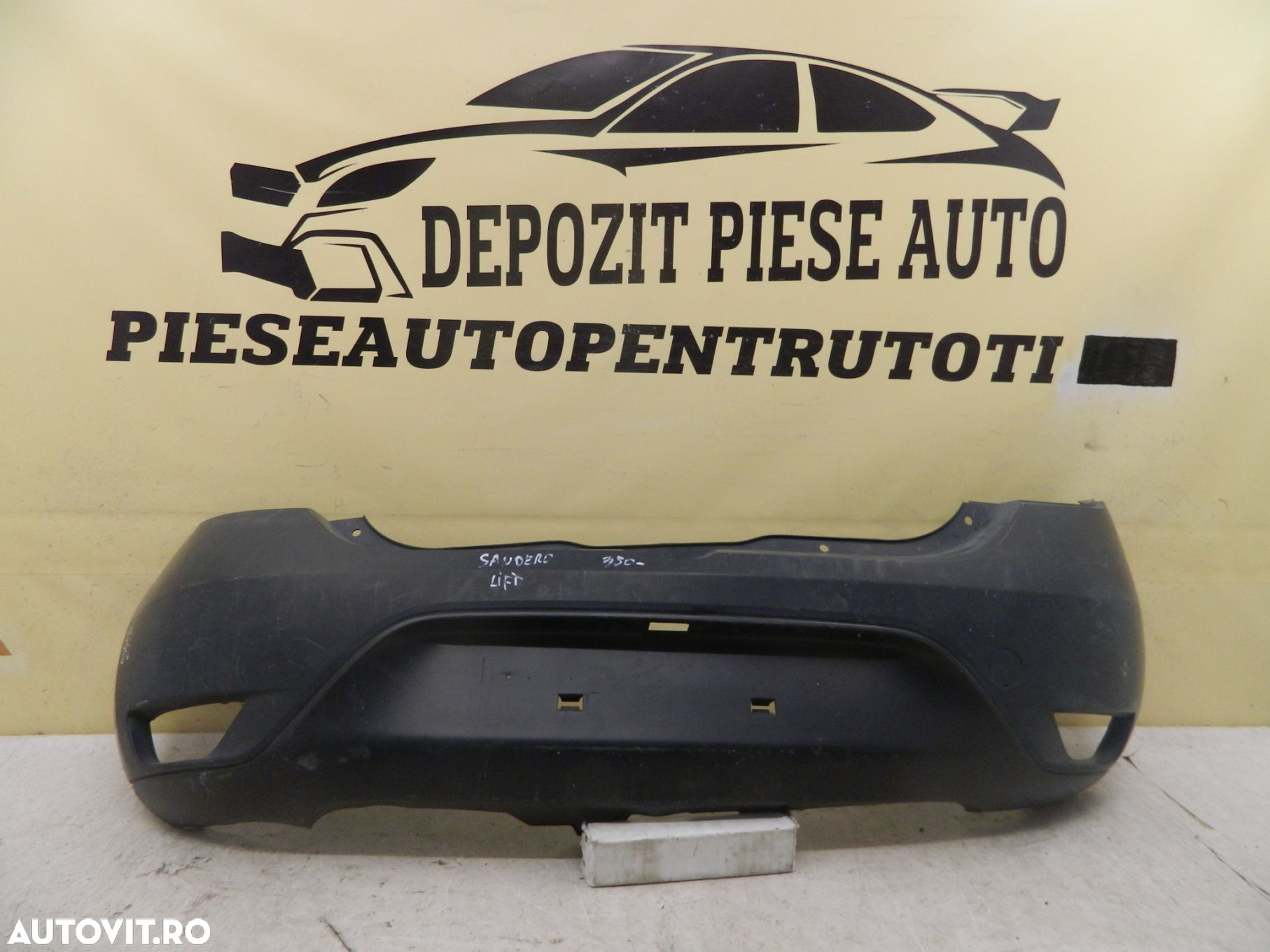 Bara spate Dacia sandero 2 facelift, 2017, 2018, 2019, 2020, cod origine 850229955R. - 2