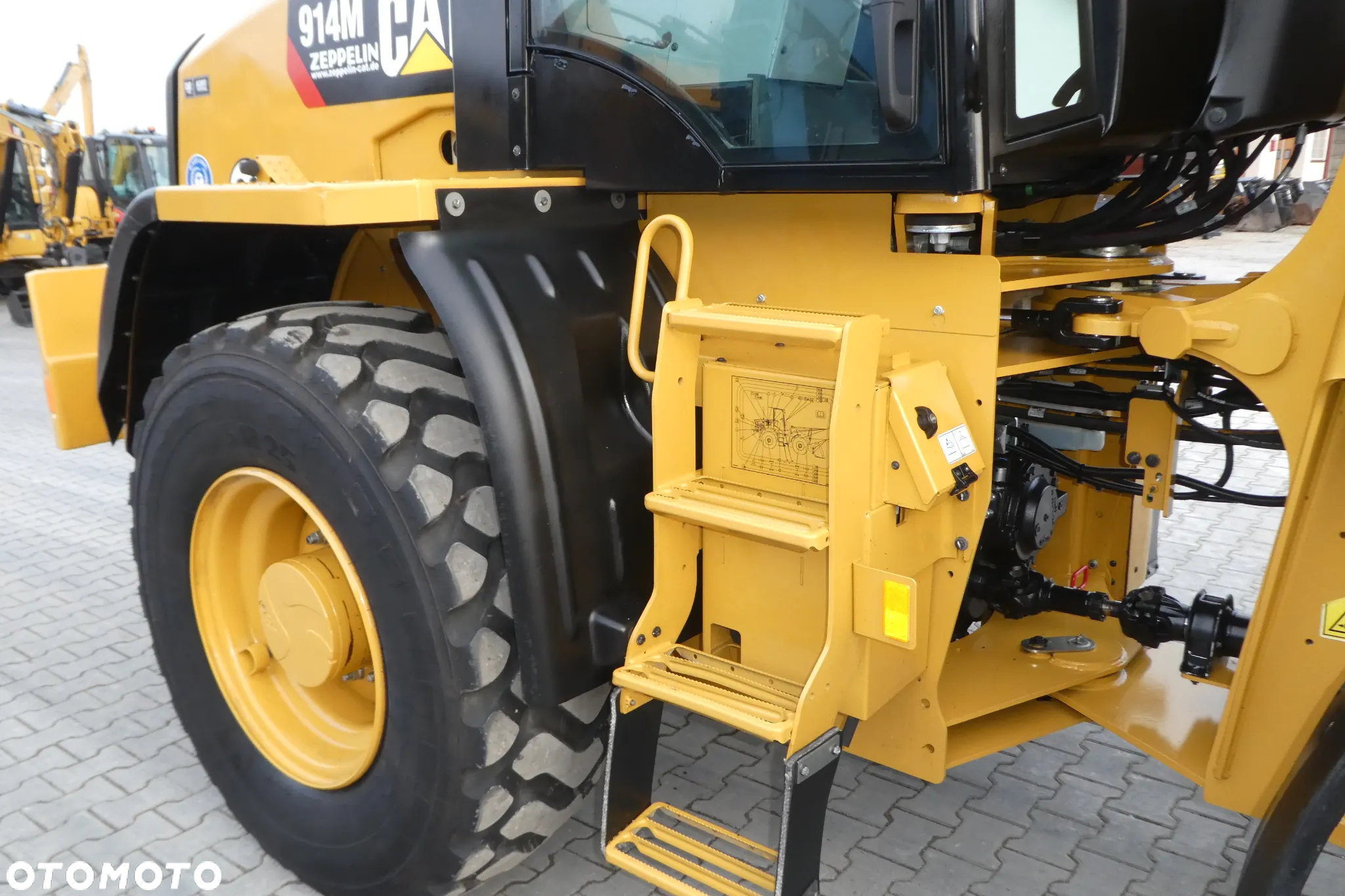 Caterpillar 914M Z NIEMIEC ŁYŻKA WIDŁY - 10