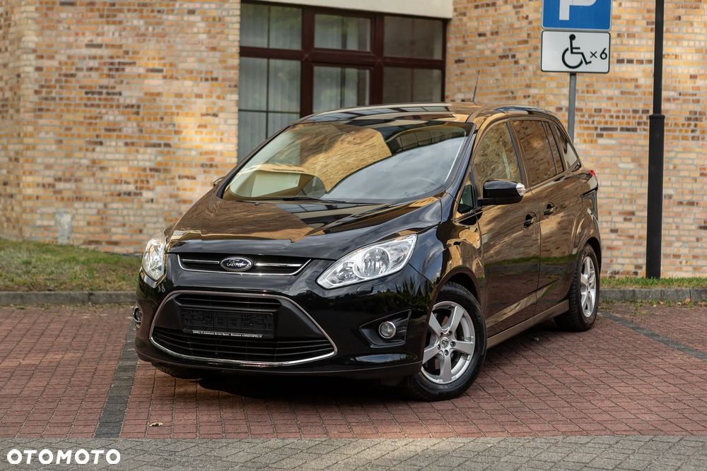 Ford Grand C-MAX - 1