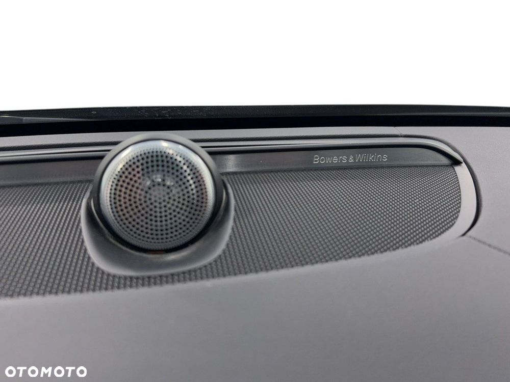 Volvo V90 Cross Country - 18