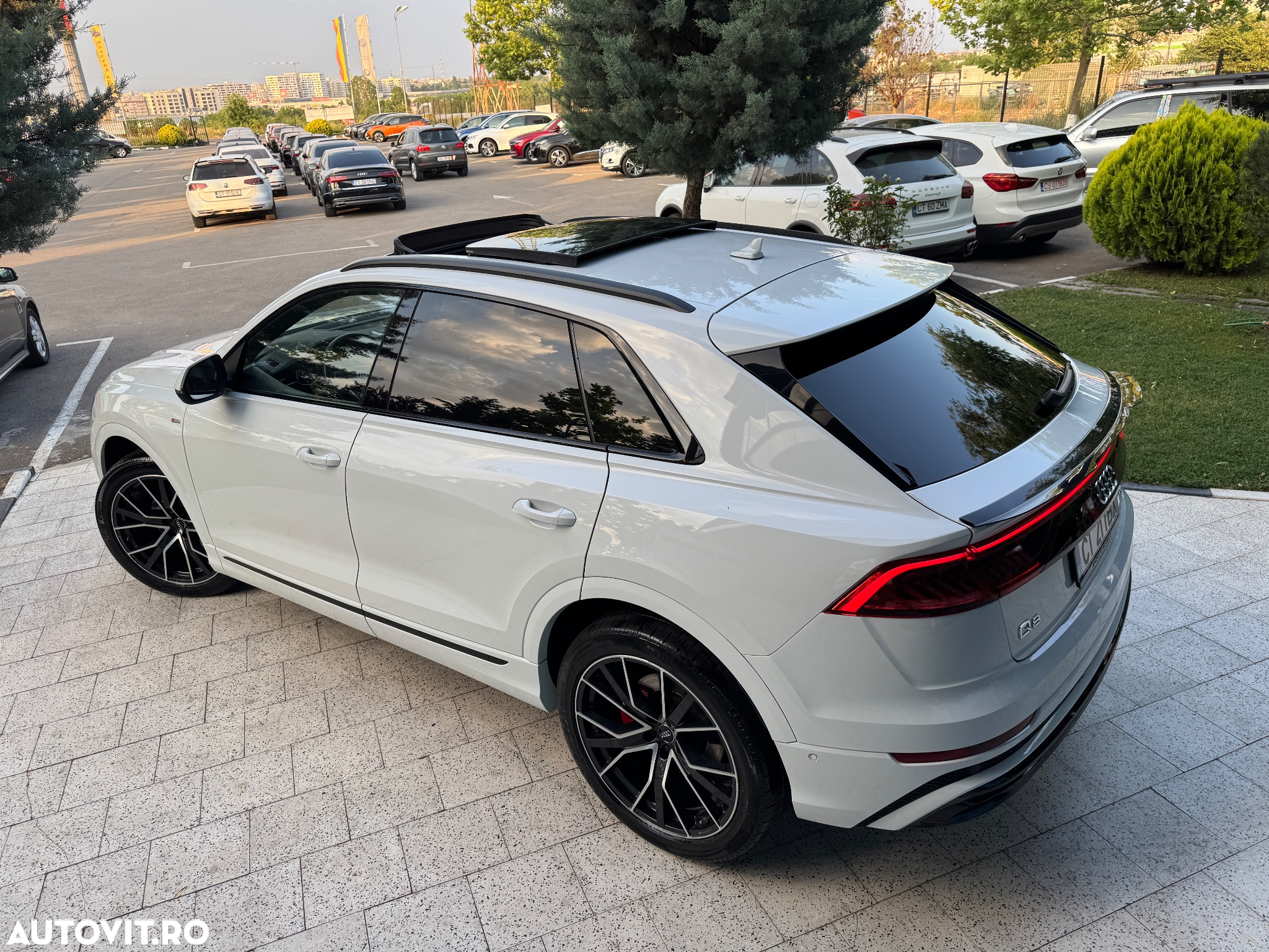 Audi Q8 50 TDI quattro Tiptronic - 4
