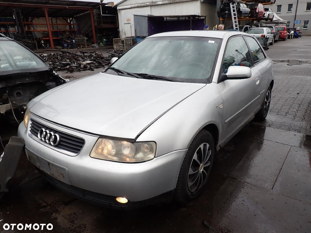 CZĘSCI - Audi A3 8L 1,6 102KM BFQ FILM HB 3D LIFT 5B DUU lakier LY7W 2002r. INDEX - 10043 - 2