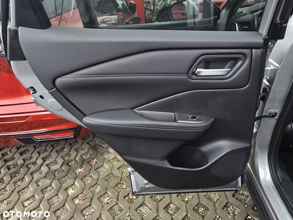 Nissan Qashqai 1.3 DIG-T mHEV N-Connecta Xtronic - 7