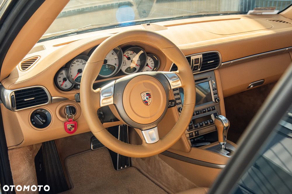 Porsche 911 - 27