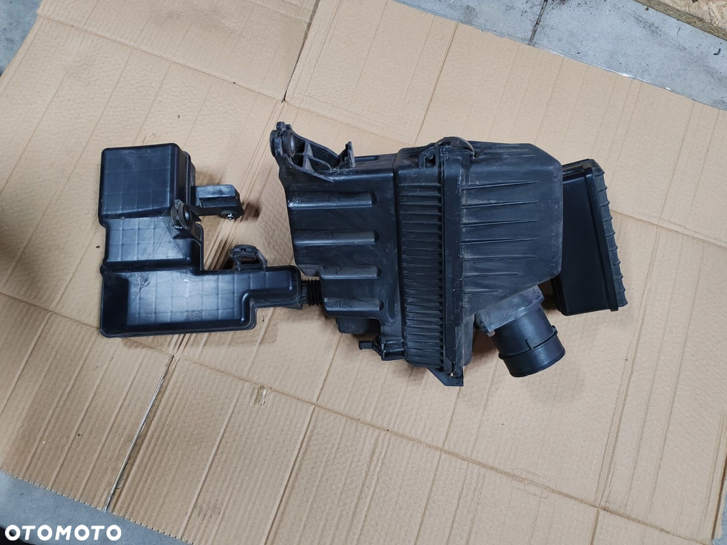 Obudowa filtra powietrza rezonator łapacz komplet 1.6 CRDI Kia SOUL 08-13 - 4