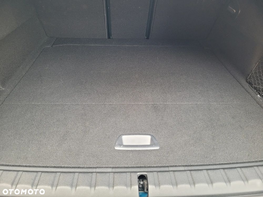 BMW Seria 2 M235i xDrive ColorVision Edition - 18