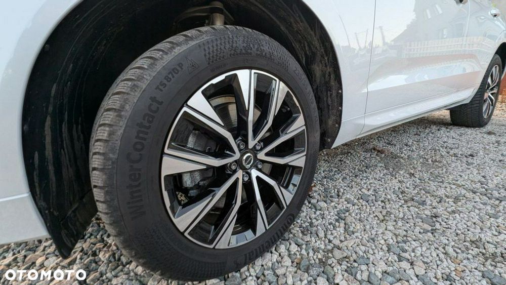 Volvo XC 60 B4 D AWD Geartronic RDesign - 22