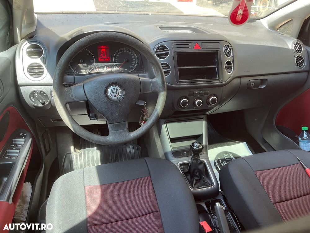 Dezmembrez VW Volkswagen Golf 5 PLUS visiniu rosu  2009 1,9 TDI BLS 77KW LA3X - 10
