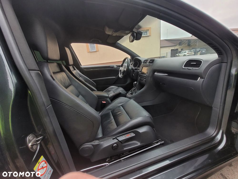 Volkswagen Golf 2.0 GTI - 23