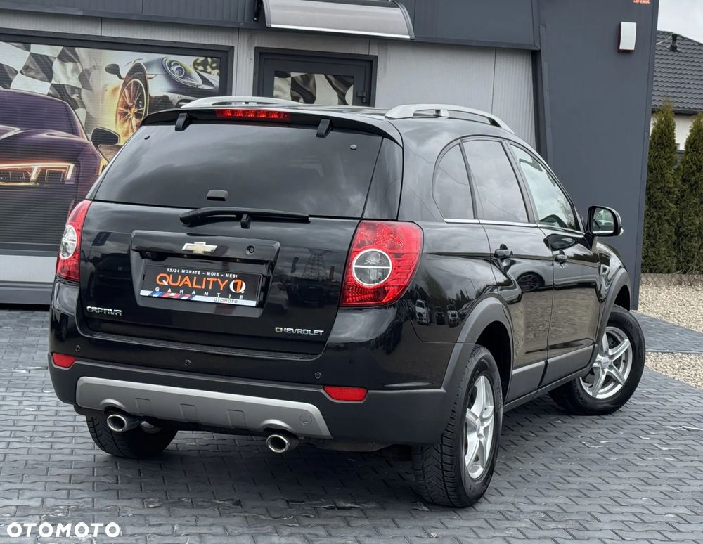 Chevrolet Captiva 2.4 LT+ - 8