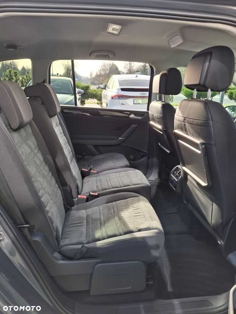 Volkswagen Touran 1.5 TSI EVO Highline DSG - 21