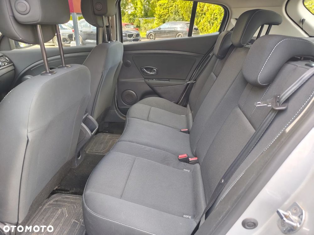 Renault Megane - 24