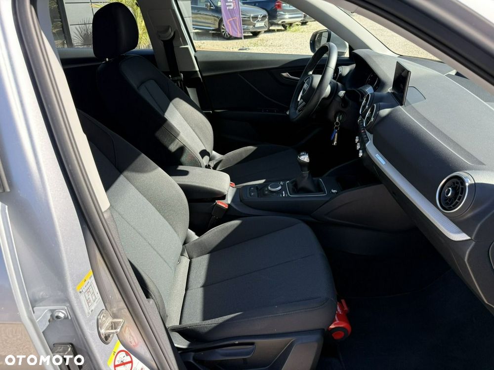 Audi Q2 30 TFSI Advanced - 24