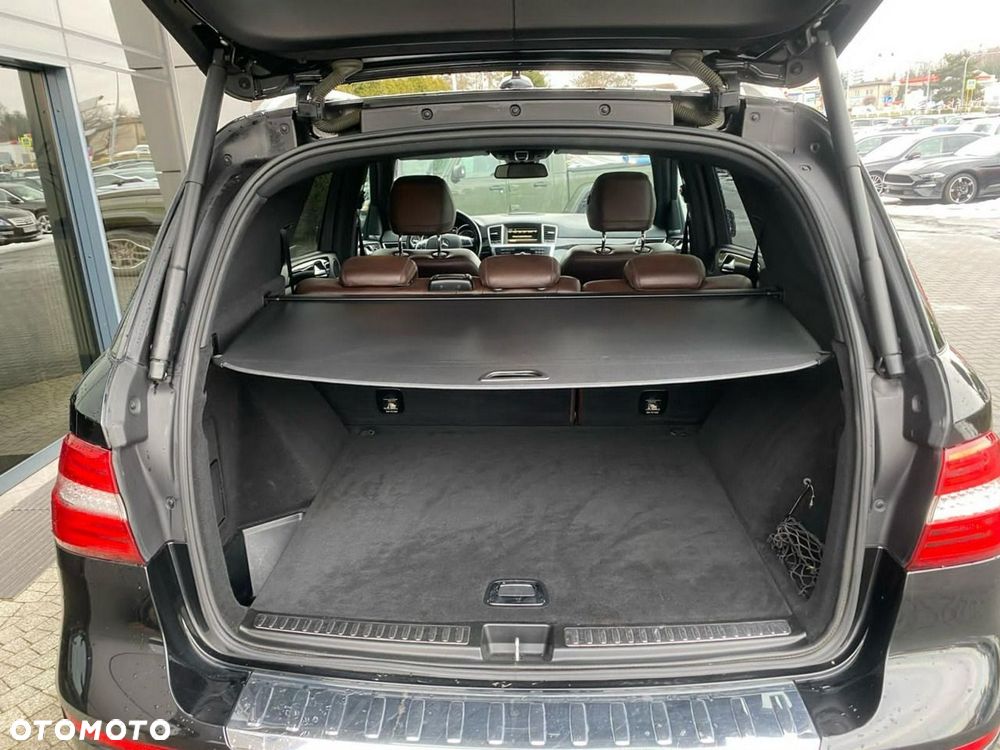 Mercedes-Benz ML 350 BlueTEC 4MATIC 7G-TRONIC - 7