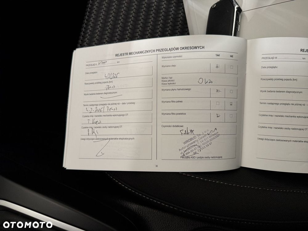 Kia Ceed - 33