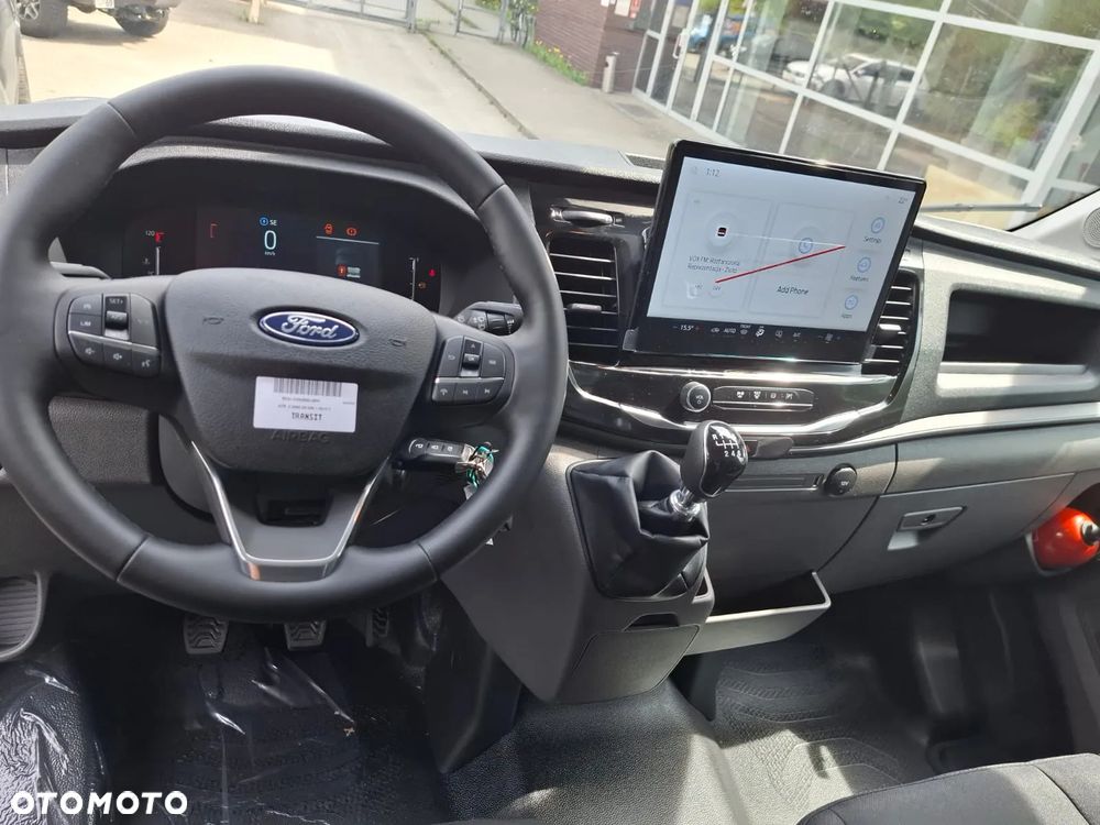 Ford Transit - 11