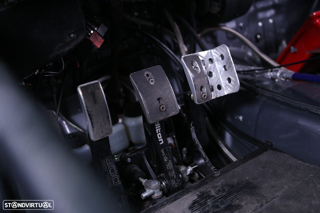 Peugeot 208 - 29